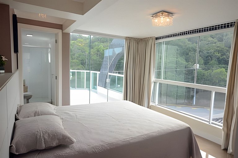 Cobertura Duplex com piscina em 4 ilhas