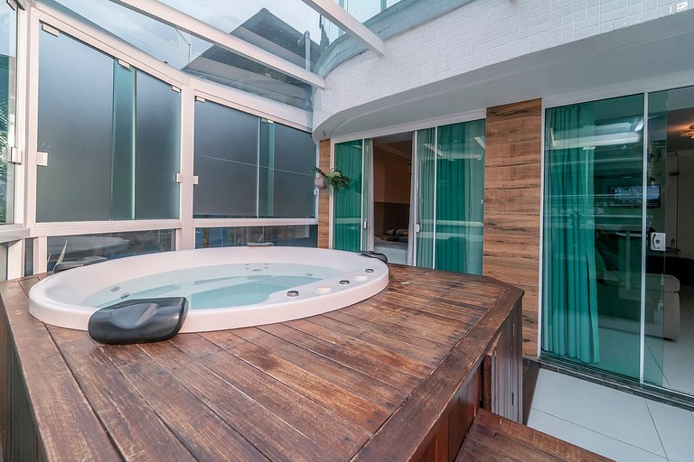 APT 001 c/ Jacuzzi - 4 Ilhas