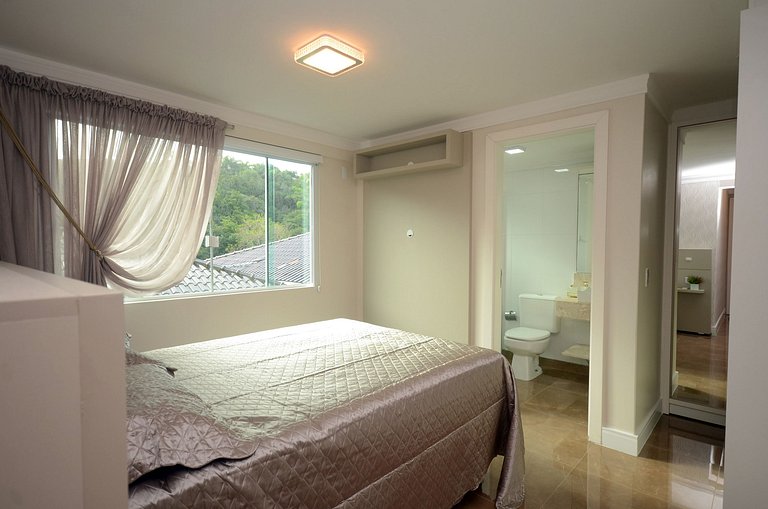 Cobertura Duplex com piscina em 4 ilhas