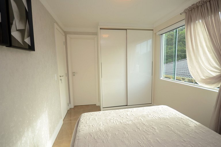 Cobertura Duplex com piscina em 4 ilhas