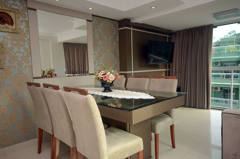 Cobertura Duplex com piscina em 4 ilhas