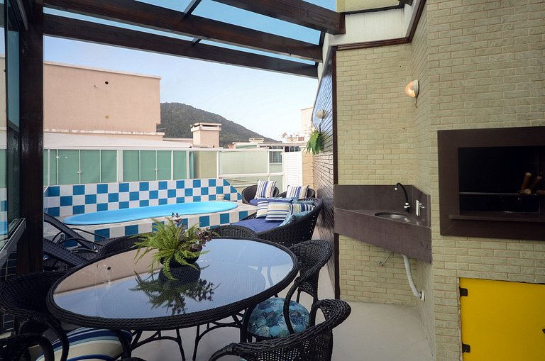 Cobertura Duplex com piscina em 4 ilhas