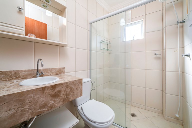 APT 214 Cond Solar das Bromélias