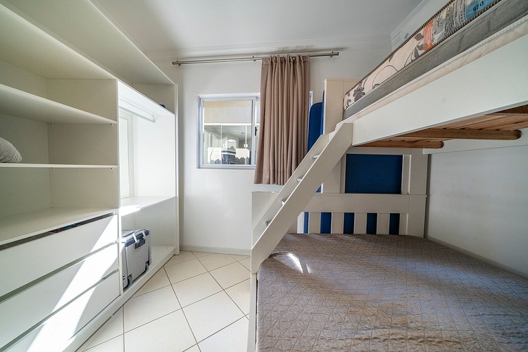 APT 214 Cond Solar das Bromélias