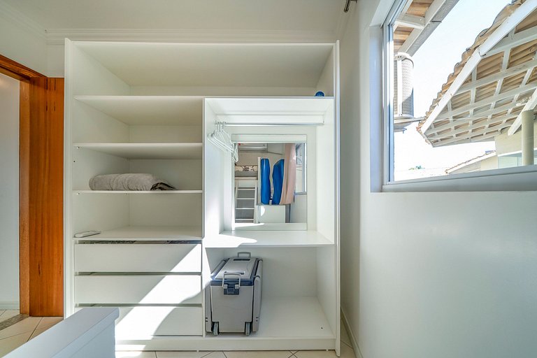 APT 214 Cond Solar das Bromélias