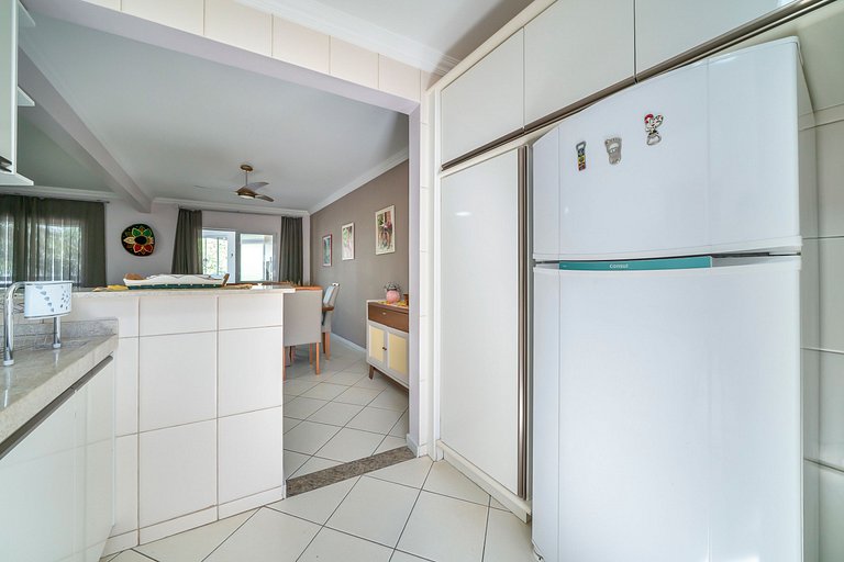 APT 214 Cond Solar das Bromélias