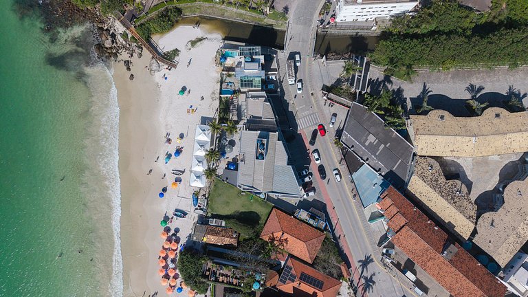 APT 214 Cond Solar das Bromélias