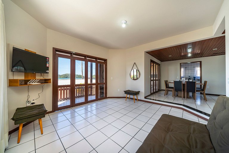 Casa vista ao mar praia de Bombinhas