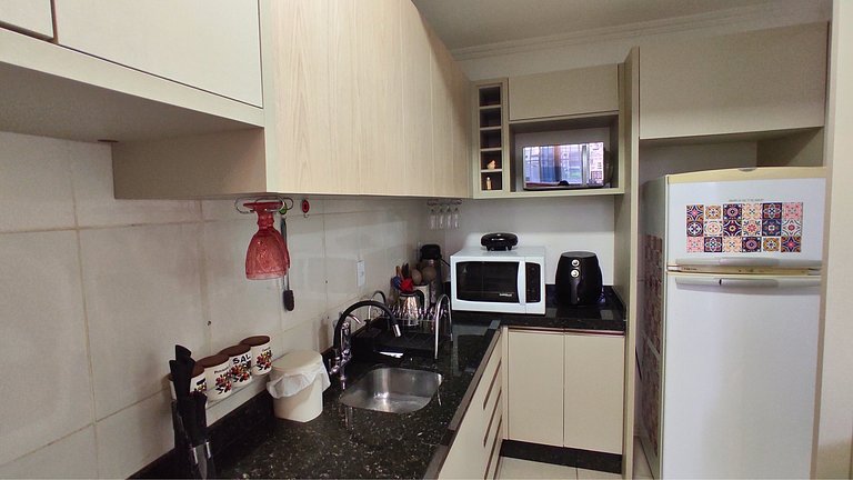 Apartamento Praia de Bombas-Residencial Dona Lúcia