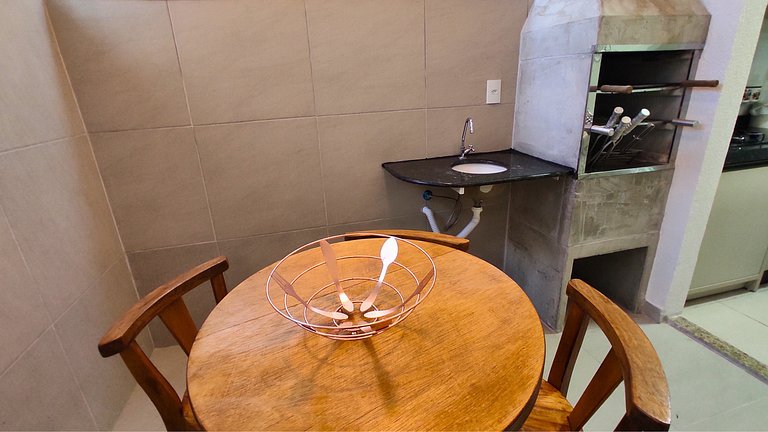 Apartamento Praia de Bombas-Residencial Dona Lúcia