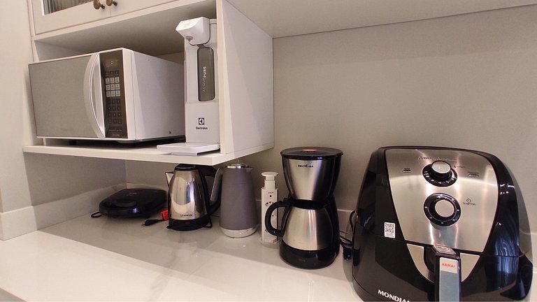 Apartamento Sunny Flats 301 | Piscina | Bombas