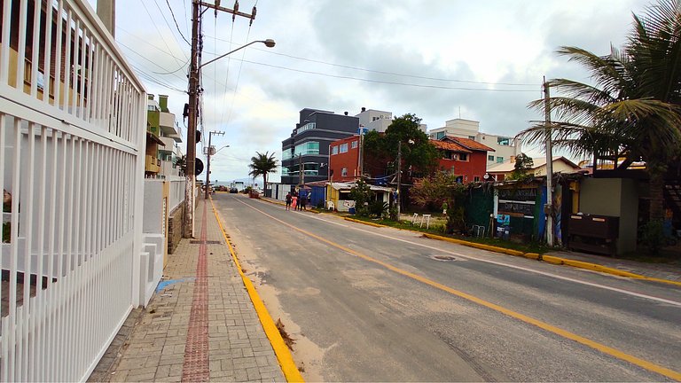 Casa a 50 metros da Praia de 4 Ilhas