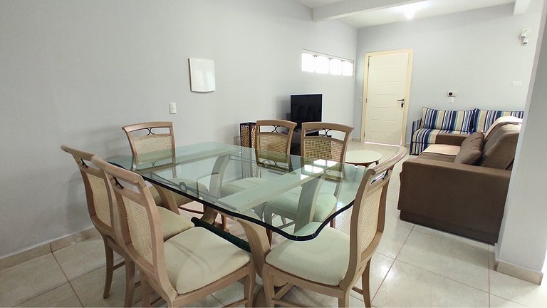 Casa a 50 metros da Praia de 4 Ilhas