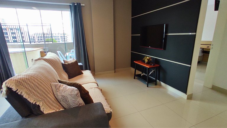 Cobertura com Piscina e Vista Mar a 4 Minutos da Praia de Bo