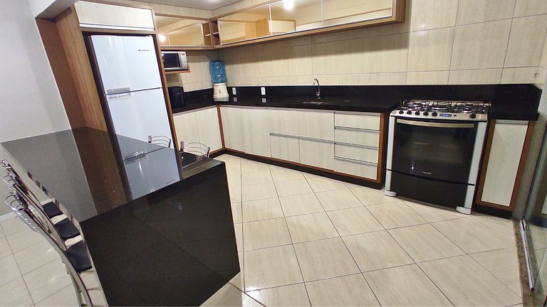 Apartamento a 2 minutos de caminhada da praia de Bombinhas