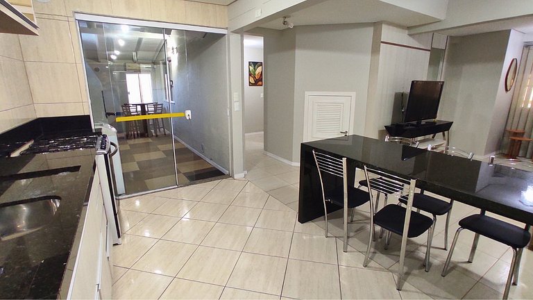 Apartamento a 2 minutos de caminhada da praia de Bombinhas