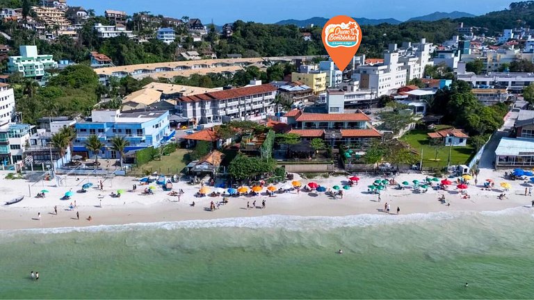 Apartamento a 2 minutos de caminhada da praia de Bombinhas