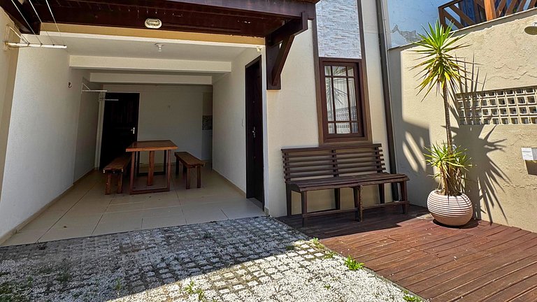 Sobrado 2 quartos Praia do Mariscal