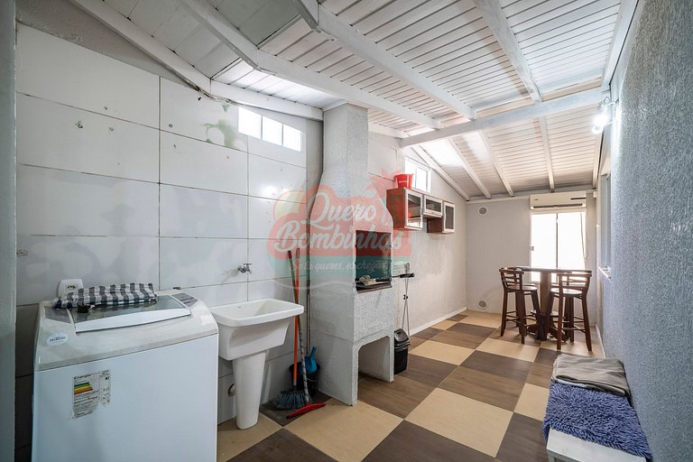 Apartamento a 2 minutos de caminhada da praia de Bombinhas