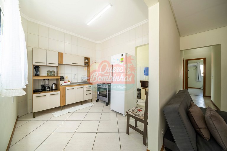 Apartamento 3 Quartos na Praia de Bombas: Apenas 3 Minutinho