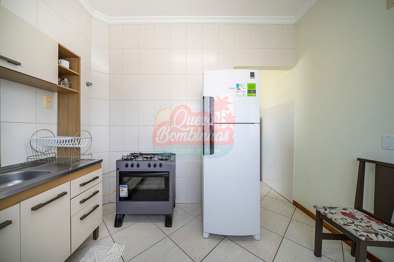 Apartamento 3 Quartos na Praia de Bombas: Apenas 3 Minutinho